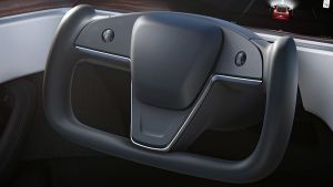 Tesla Model S facelift - steering wheel