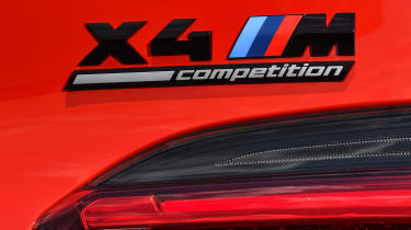 BMW X4 M Competition - badge