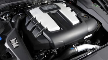 Porsche Cayenne engine