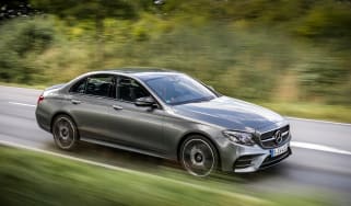 Mercedes-AMG E 43 4MATIC - front tracking