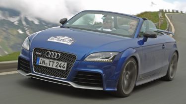 Audi TT RS Plus Roadster front tracking