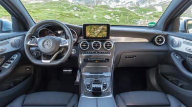 Mercedes GLC Coupe 2016 - interior