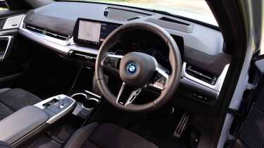 BMW iX2 - dashboard