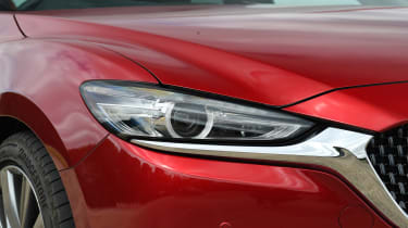 Mazda 6 - front light