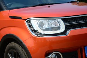 Suzuki Ignis - headlight detail