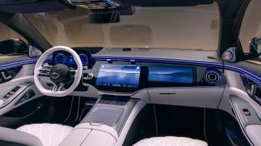 Mercedes S-Class facelift - cabin