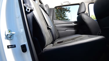 Mercedes X 250 d - rear seats