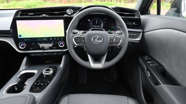 Lexus RZ - interior