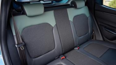 Dacia Spring Extreme 65 - rear seats