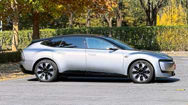 AUDI E5 Sportback - side static