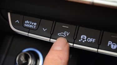 Audi Q5 PHEV long-termer - first report EV mode