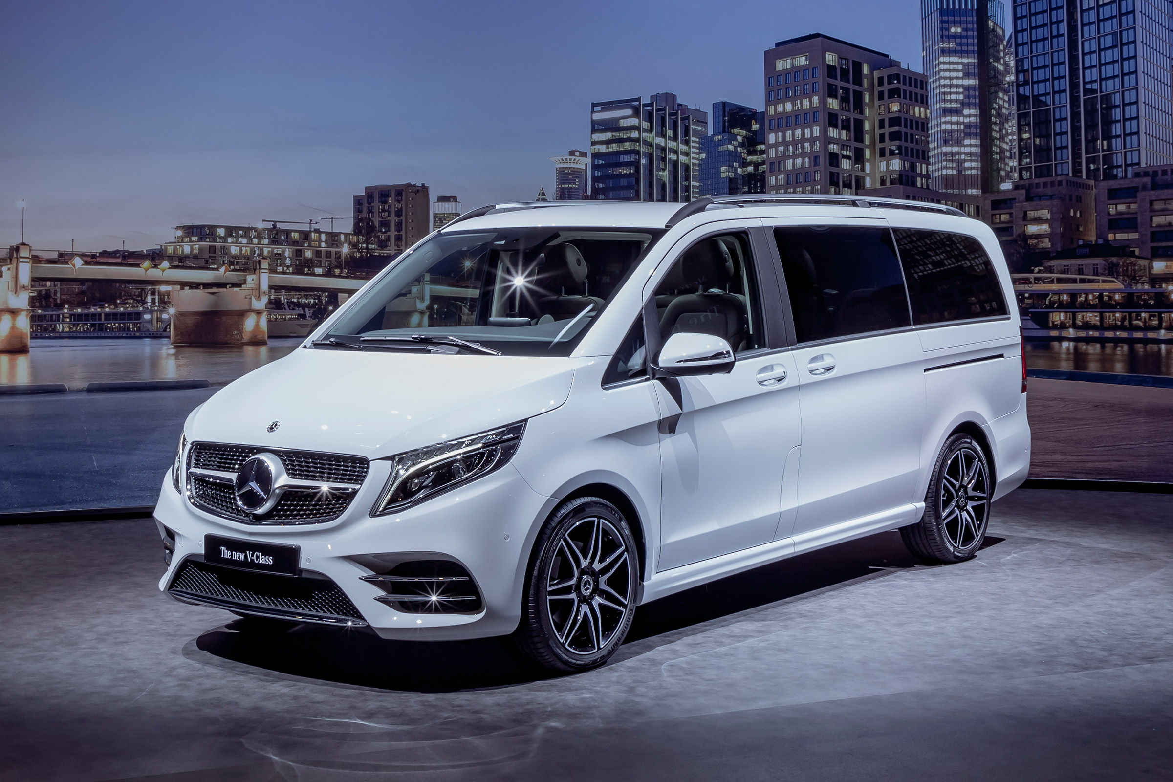 New Mercedes 2019 V Class Facelift Arrives With New Engines And Improved Tech Auto Express 0526