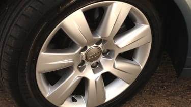 Audi A6 Allroad 3.2 FSI wheel