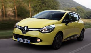 New Renault Clio front tracking