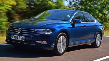 Car Hunter £13,000 saloons - Volkswagen Passat front 3/4