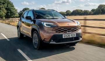 Toyota Yaris Cross facelift - front tracking