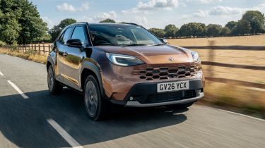 Toyota Yaris Cross facelift - front tracking