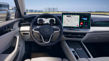 Volkswagen Passat - cabin
