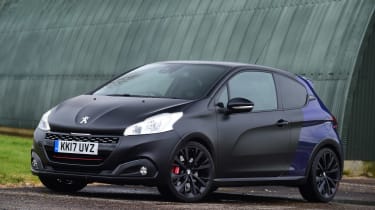 Peugeot 208 GTi - front static