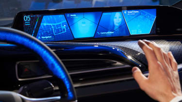 BMW i8 &#039;iVision&#039; concept CES 2016 screen
