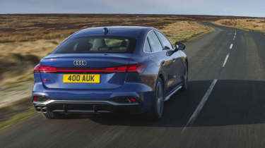 Audi A5 - rear tracking