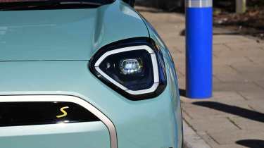 MINI Aceman LT - head light detail