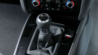 Audi A4 TDIe centre console