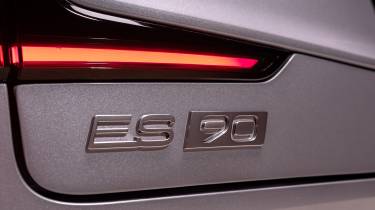 Volvo ES90 - &#039;ES90&#039; badge