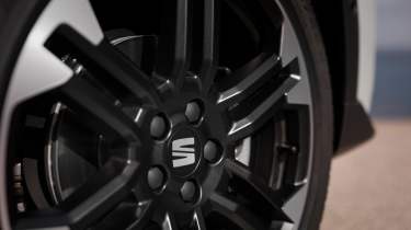 SEAT Arona 2025 - wheel