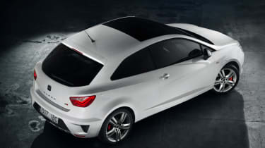 SEAT Ibiza Cupra rear tracking