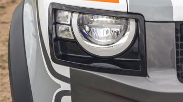 Land Rover Defender Bowler - headlight