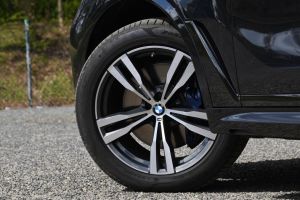 BMW X7 - wheels