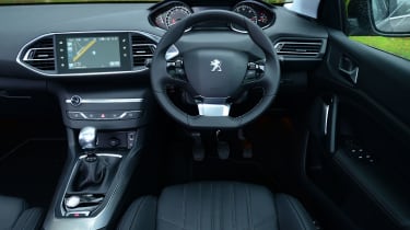 Peugeot 308 hatchback 2013 interior