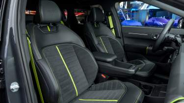 Kia EV4 GT - front seats