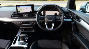 Audi Q5 - interior