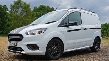 ford courier journey trend