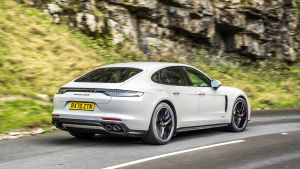 Porsche%20Panamera%20GTS-15.jpg