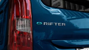 Peugeot e-Rifter - badge