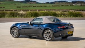 Mazda MX-5 Sport Venture - rear static