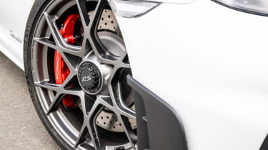 Porsche 718 Spyder RS - wheel