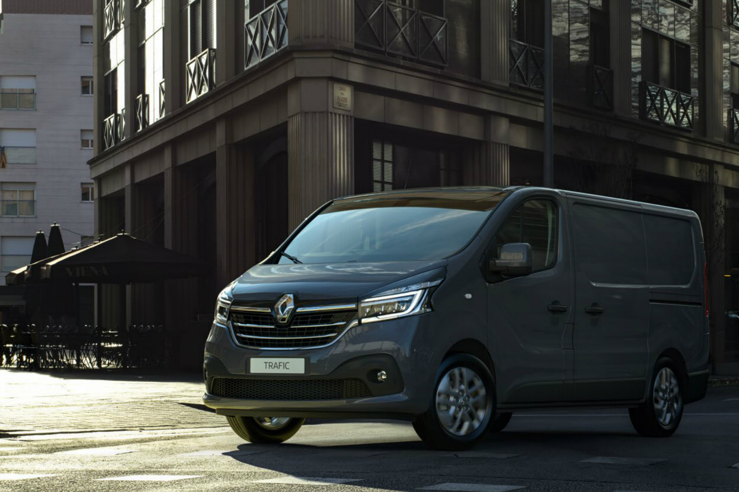 Renault Trafic: a far-reaching facelift for the mid-sized frontrunner ...