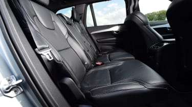 Volvo XC90 - seats