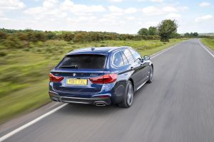 BMW 5 Series Touring - rear tracking