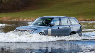 Range Rover PHEV - front water