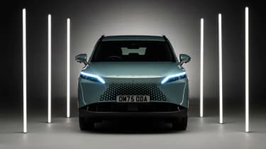 Omoda 7 - full front