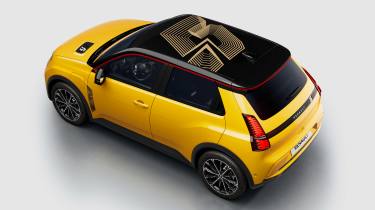 2026 Renault 5 update - rear overhead