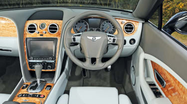 Bentley Continental GTC dash