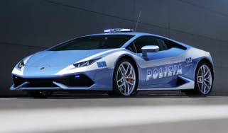 Lamborghini-Huracan-Polizia-front-quarter