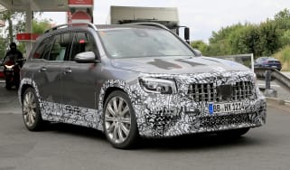 Mercedes-AMG GLB 45 - spied front 3/4 tracking