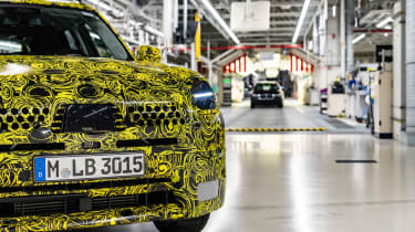 New MINI Countryman (camouflaged) - front grille